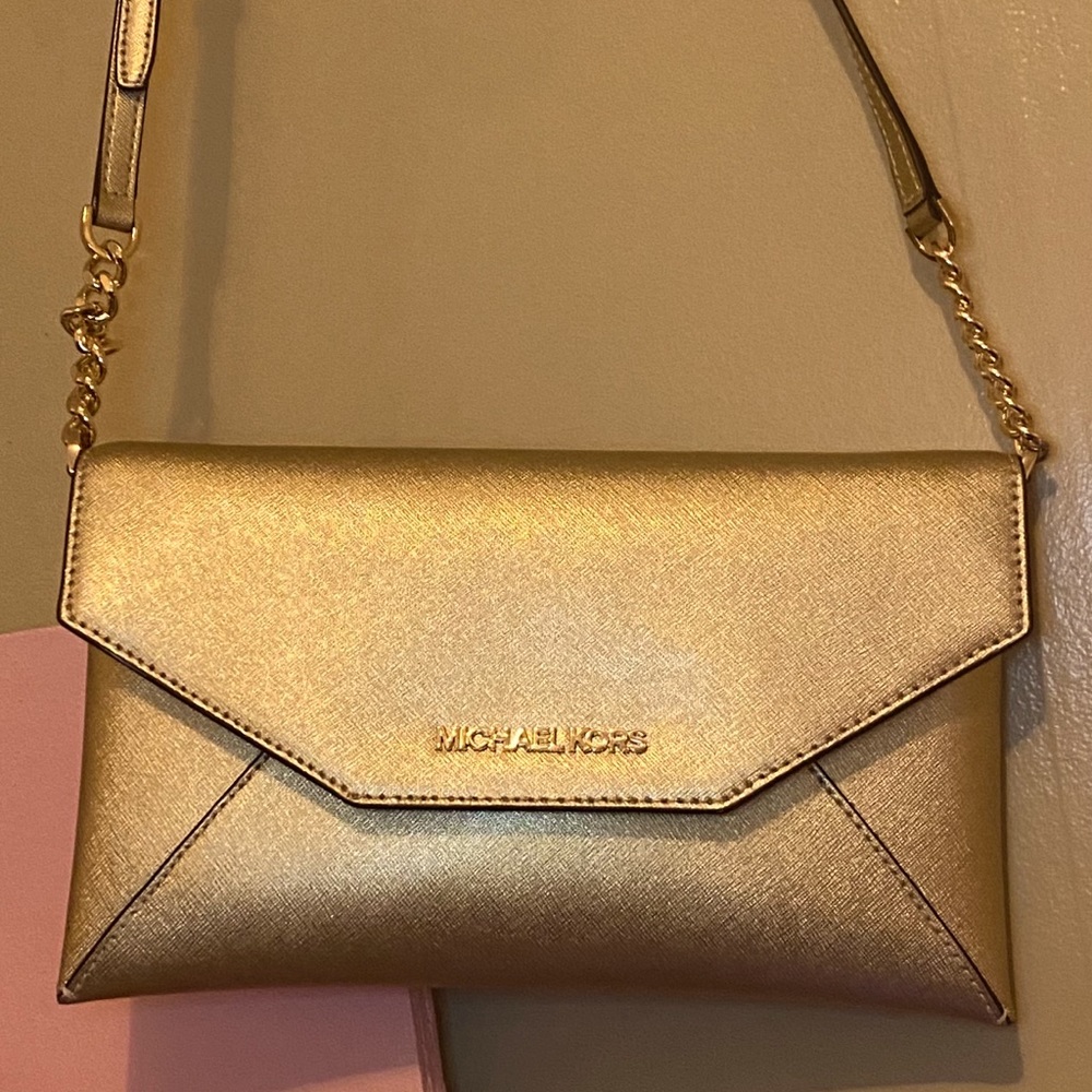 ✨Michael Kors Crossbody Purse✨